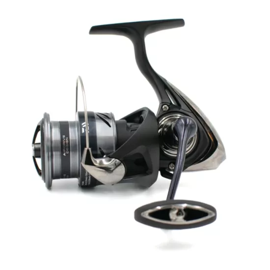 Daiwa Ninja 24 BS LT 2000 Olta Makinesi