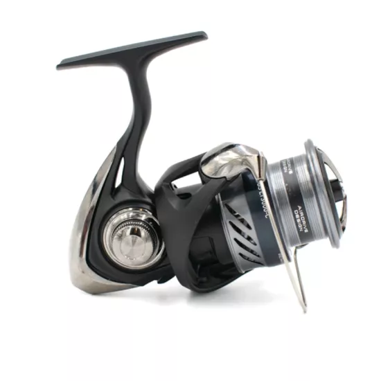 Daiwa Ninja 24 BS LT 2000 Olta Makinesi